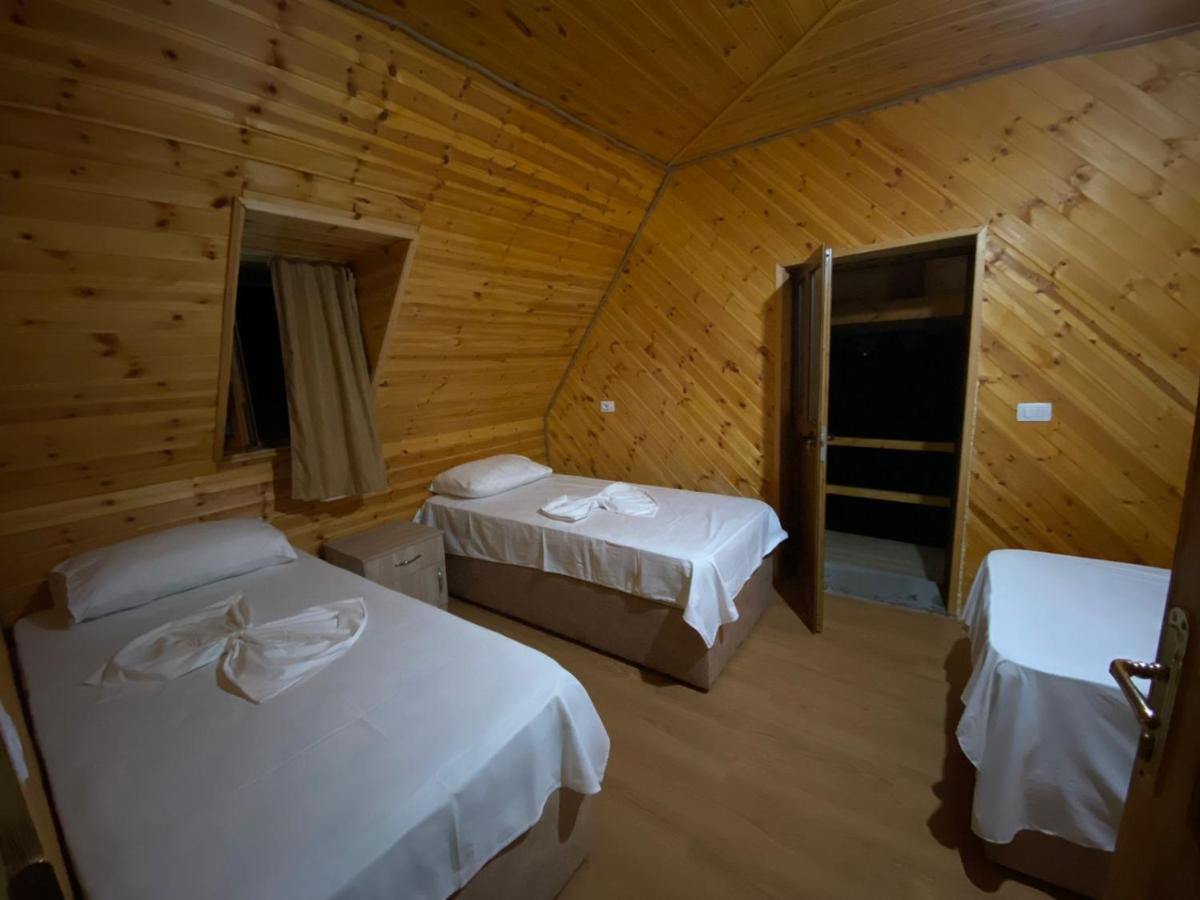 Hotel Bujtina Vellezerit Grrela Theth Zewnętrze zdjęcie